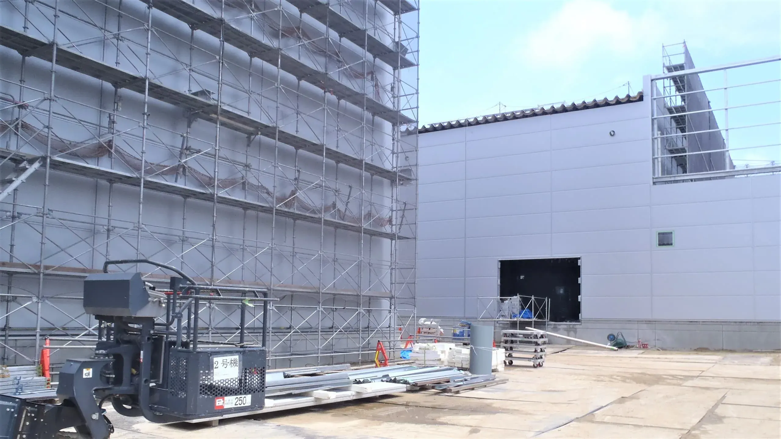 Exterior wall works, Hiroshima